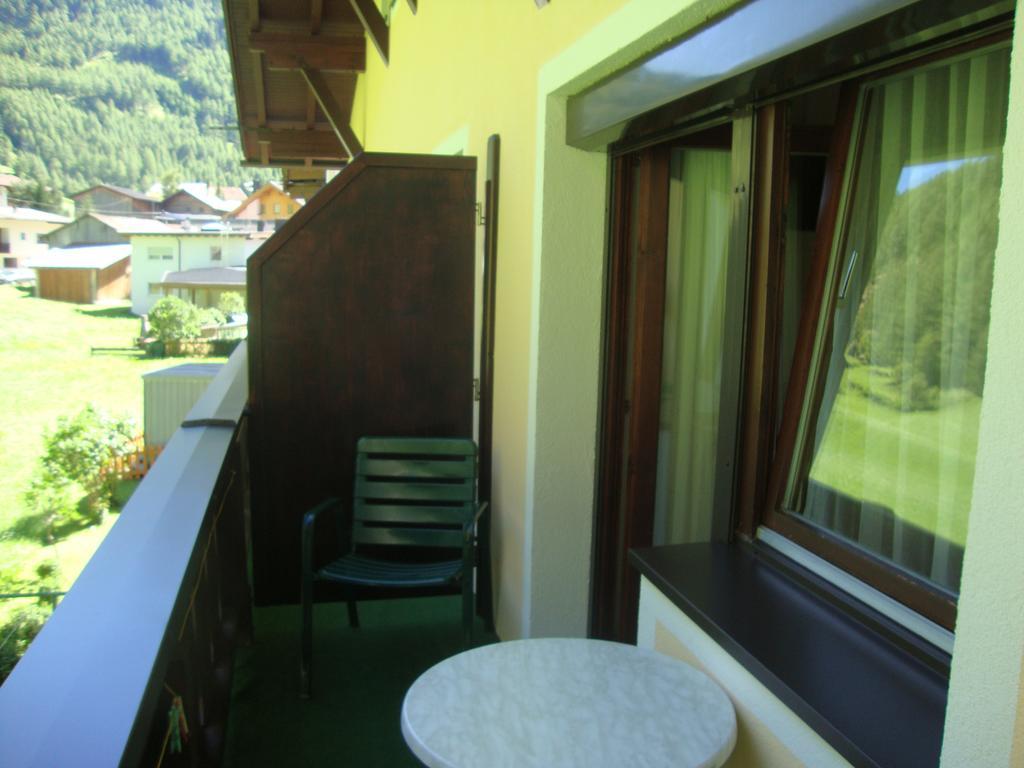 Bed and Breakfast Haus Sonnschein Зёльден Экстерьер фото