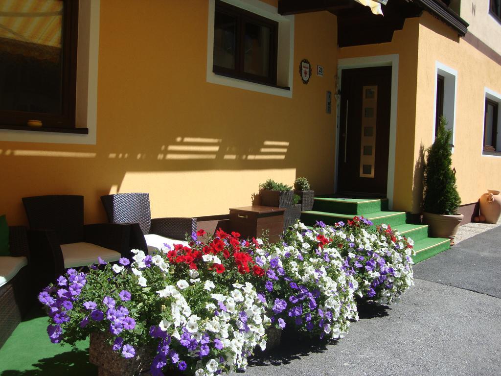 Bed and Breakfast Haus Sonnschein Зёльден Экстерьер фото