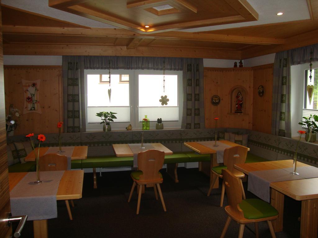 Bed and Breakfast Haus Sonnschein Зёльден Экстерьер фото