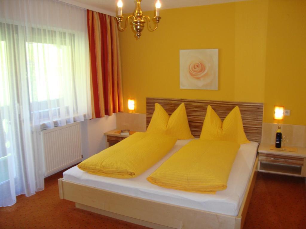 Bed and Breakfast Haus Sonnschein Зёльден Номер фото